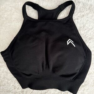 ONER ACTIVE EFFORTLESS SEAMLESS HIGH NECK BRALETTE IN BLACK SIZE XS